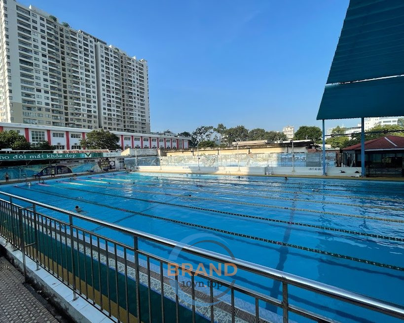 Lam Son Swimming Pool