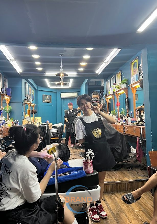 Vũ Trí barbershop