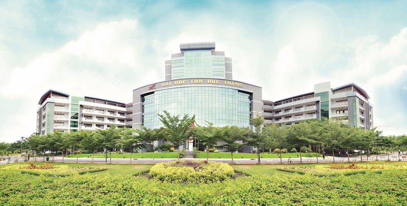 Trung tâm Tiếng Trung, Nhật, Hàn (SDTC - Trường Đại học Tôn Đức Thắng)