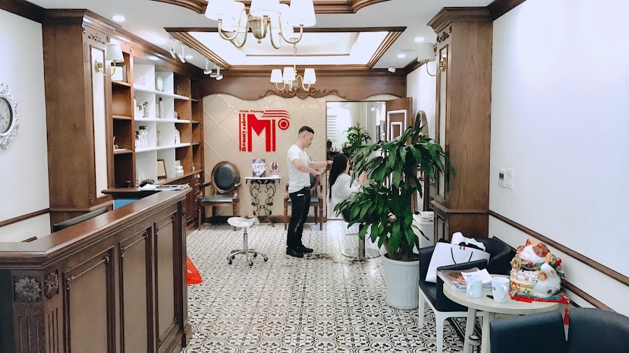 Minh Phương Hairspecialists