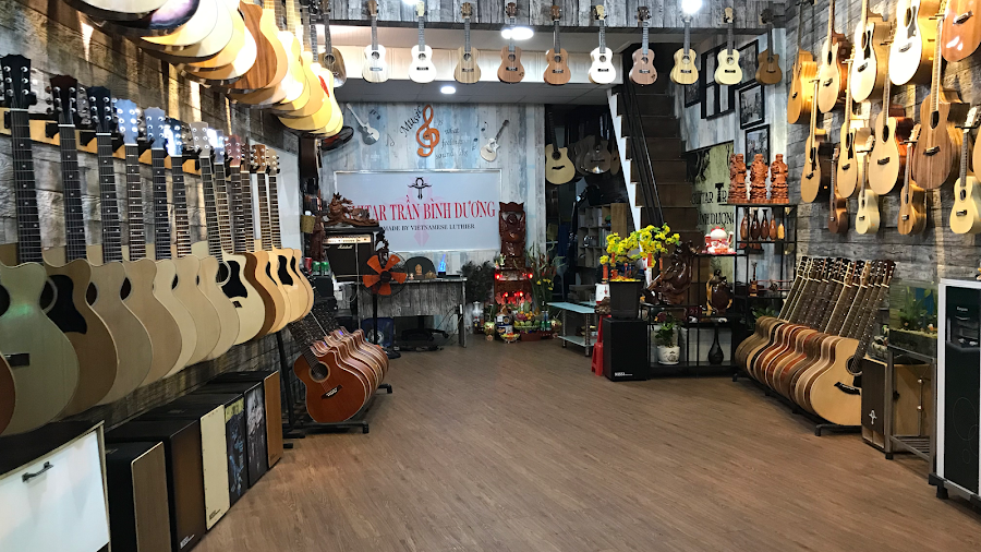 Guitar Trần Bình Dương