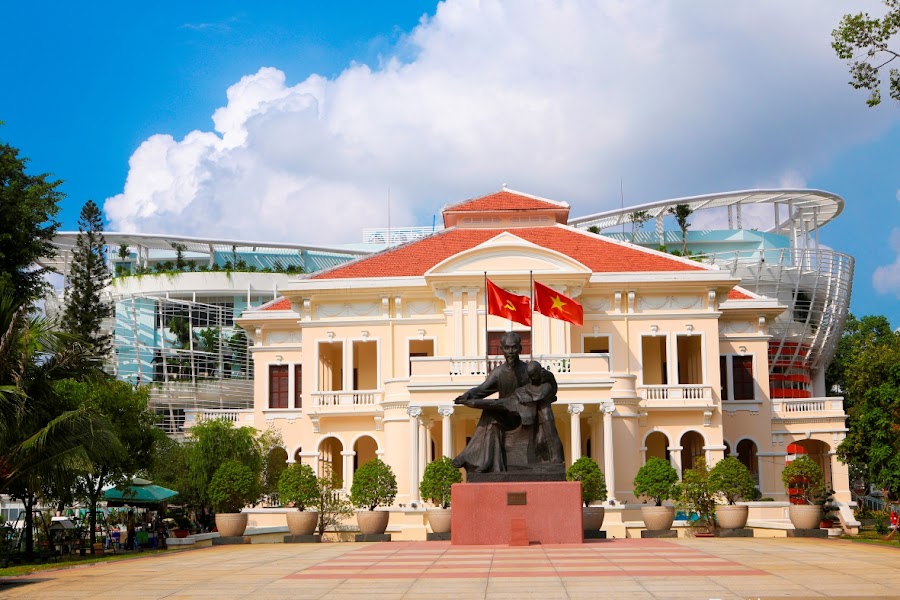 Nhà Thiếu Nhi Thành Phố Hồ Chí Minh