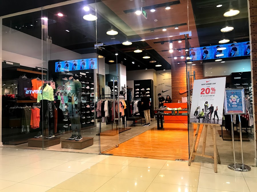 Nike Aeon Mall Bình Dương