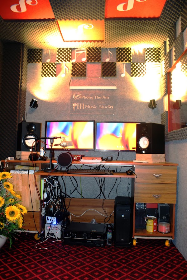 Phòng thu âm PHI Music Studio