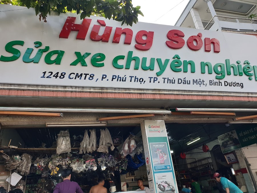 Cửa Hàng Phụ Tùng Xe Máy Hùng Sơn