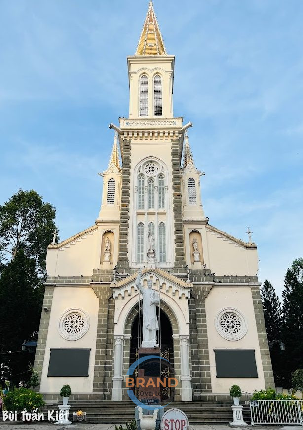 Nhà thờ Huyện Sĩ - Giáo xứ Chợ Đũi