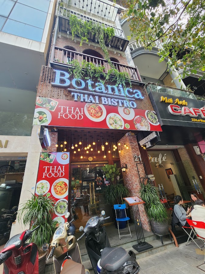 Botanica Thai Bistro - 21 Lê Văn Hưu