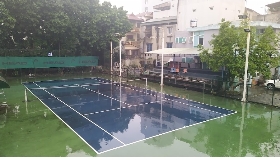 Sân Tennis - Bể bơi Quan Hoa