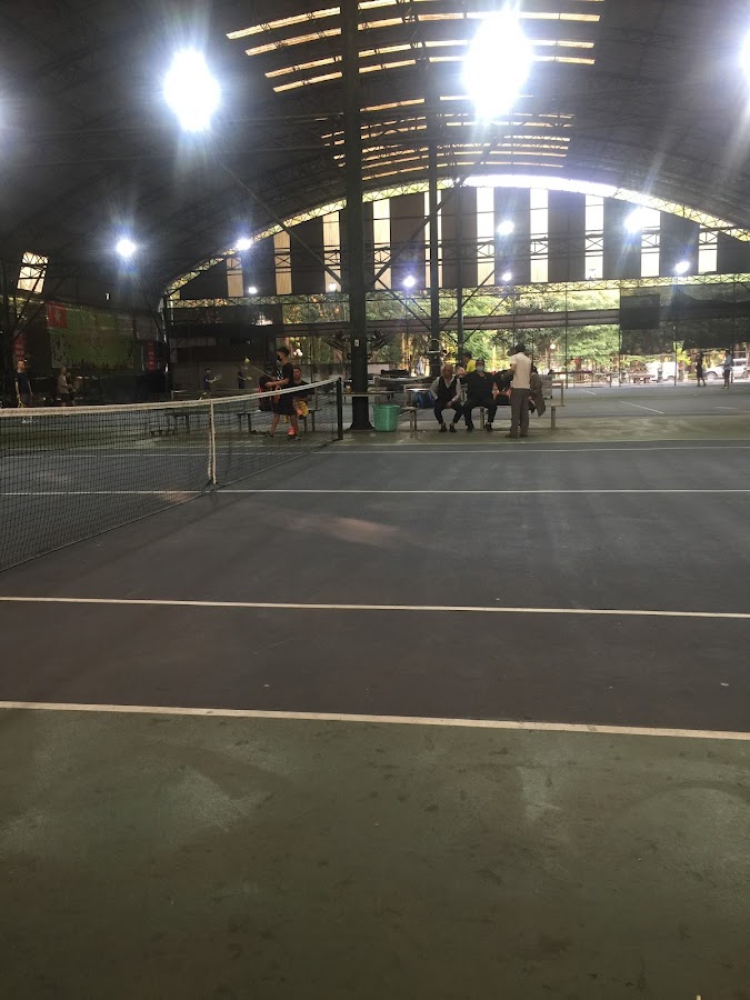 Sân Tennis Võ Thị Sáu